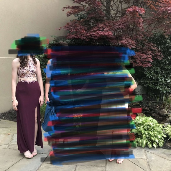 Only worn once and looks brand new!! - Picture 2 of 8